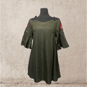 Gorgeous ENTRO‎ Boutique Olive-Green Cold Shoulder Ruffles & Embroidered